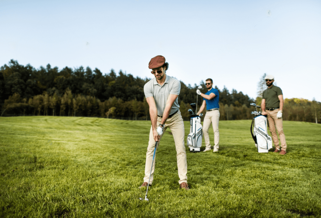 men golfers outfit 